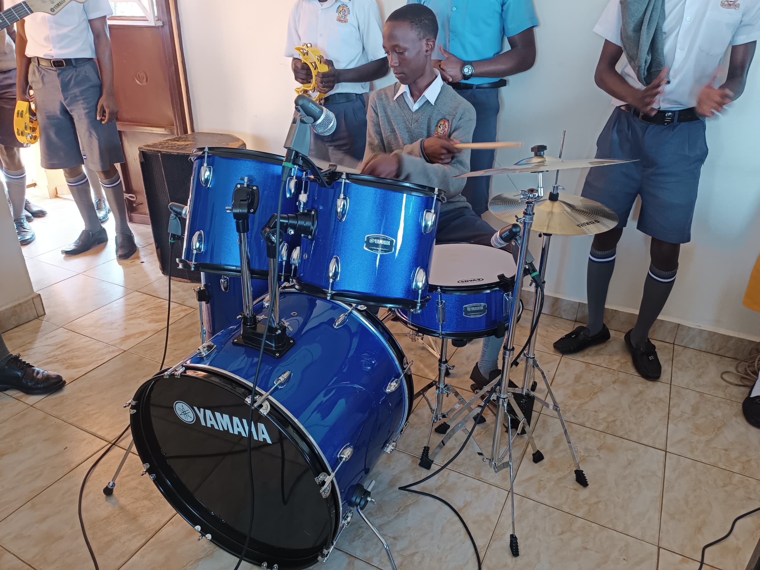 MACOS Chapel Celebrates the Arrival of New Musical Instruments